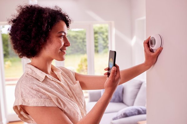 Choisissez le thermostat connecté parfait pour vos besoins !